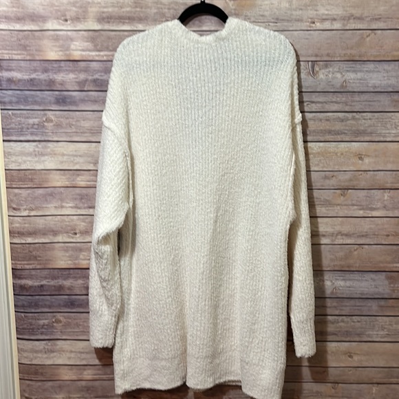 NWT Arizona Ivory Fuzzy Sweater Size XXL E4 - Picture 6 of 6